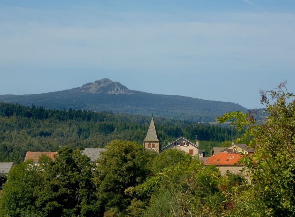 hotel-chambon-sur-lignon