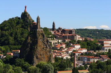 hotel-chambon-sur-lignon