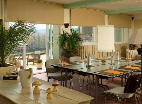 hotel-chambon-sur-lignon