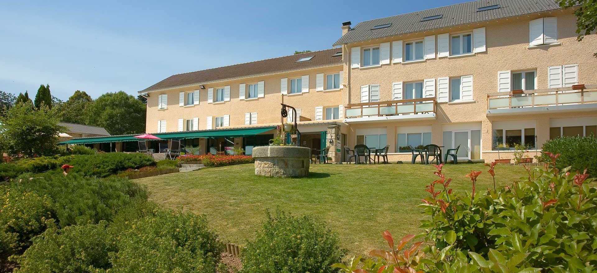 hotel-chambon-sur-lignon